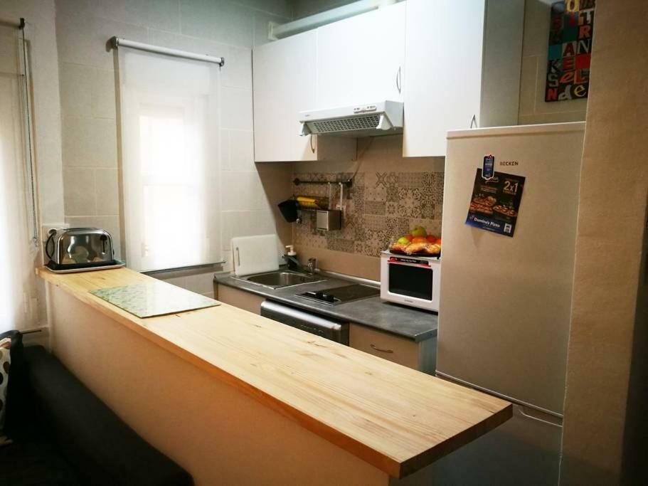 Apartamento Urgel Madrid Luaran gambar