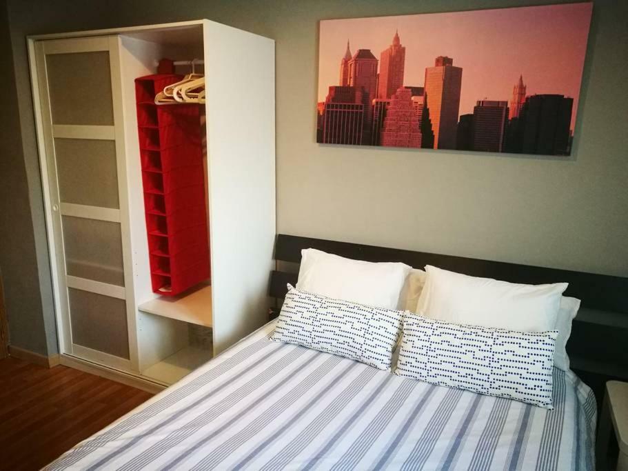 Apartamento Urgel Madrid Luaran gambar